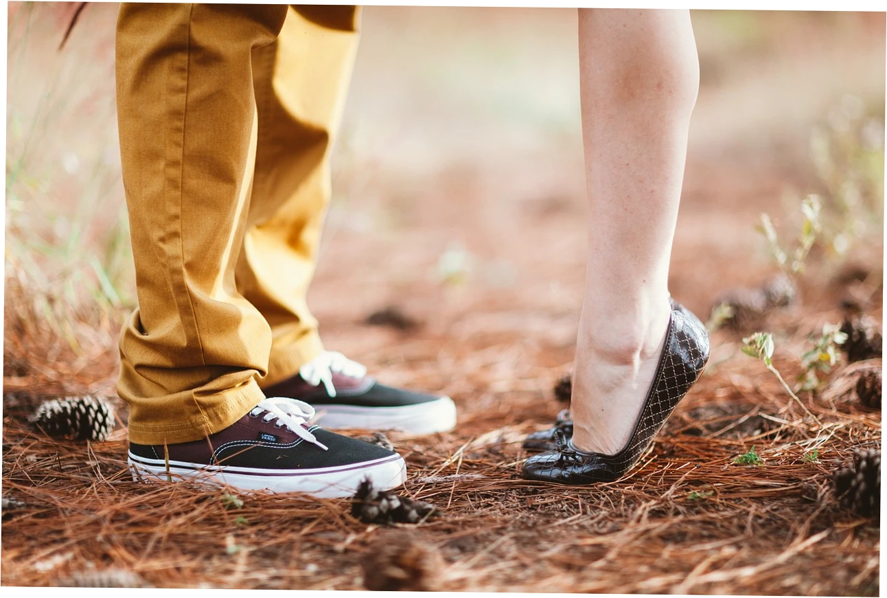 Let's talk about how to tell if flat feet are hereditary or if you developed them later.