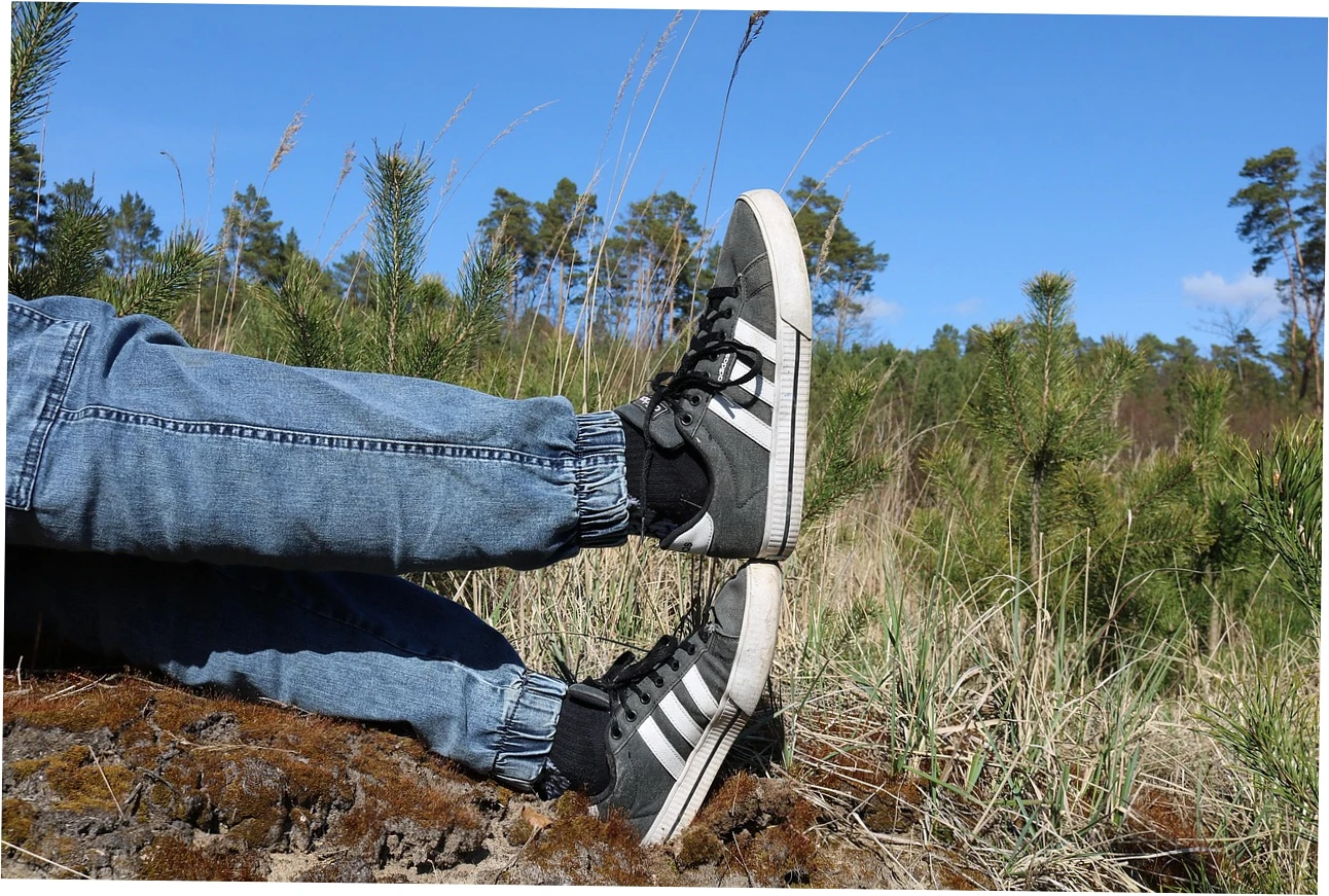 Let's look at the top picks for runners with flat feet.