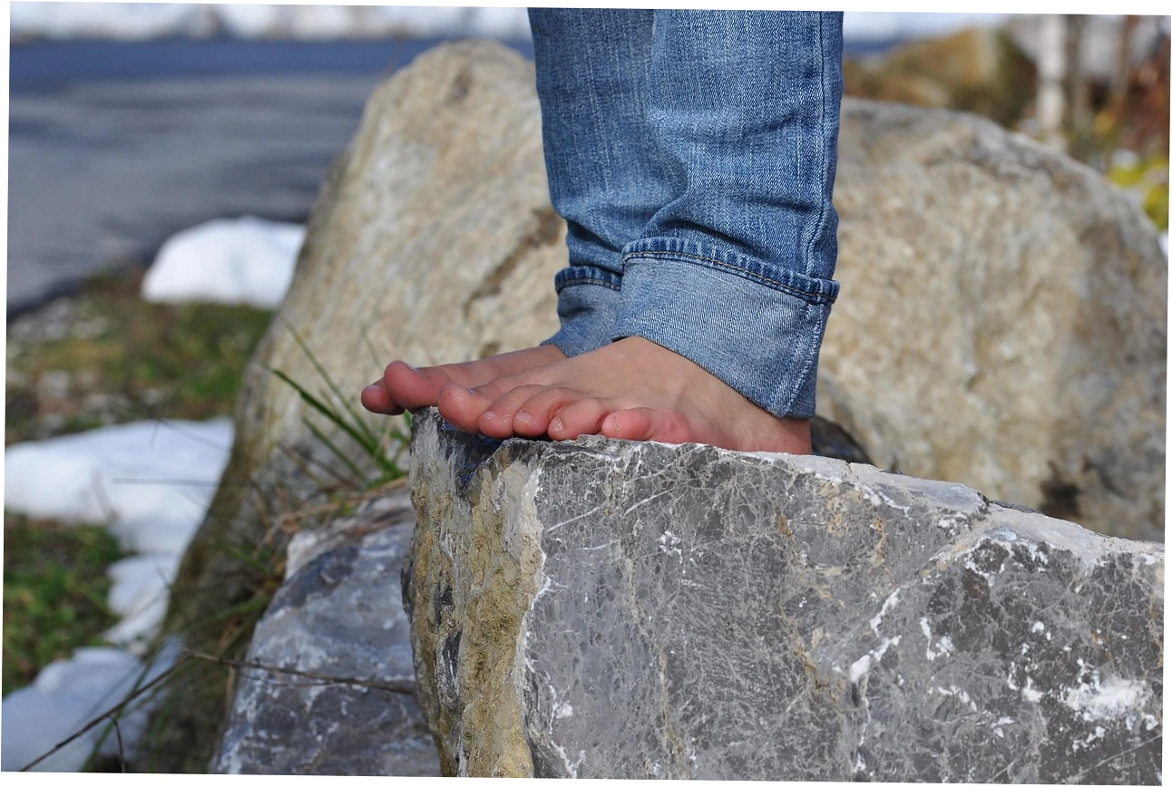 FAQ: Best Sneakers for Flat Feet Women